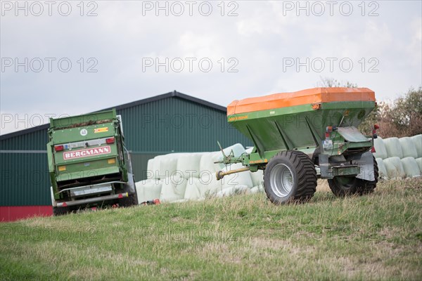 Lime spreader Amazone ZG 4002