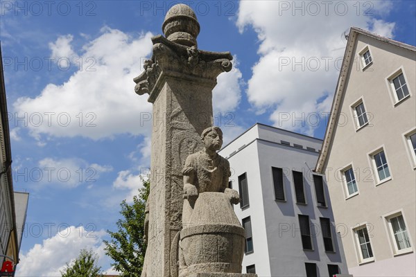 Tanners' and dyers' fountain in Wilhelmstrasse by Professor Josef Zeitler