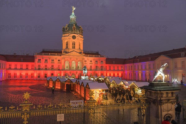 Weihnachtsmarkt am Schloss Charlottenburg