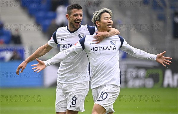 Goal celebration Takuma Asano VfL Bochum