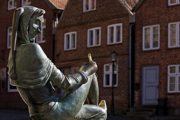 Till Eulenspiegel Sculpture