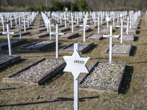 Feldscheune Isenschnibbe Gardelegen memorial