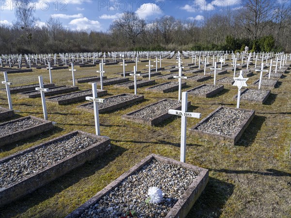 Feldscheune Isenschnibbe Gardelegen memorial