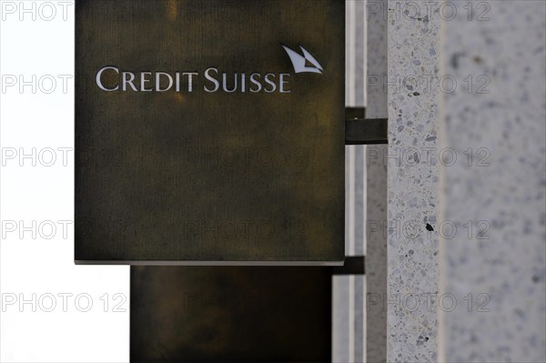 Credit Suisse lettering