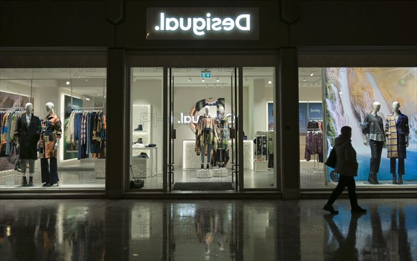 Desigual shop