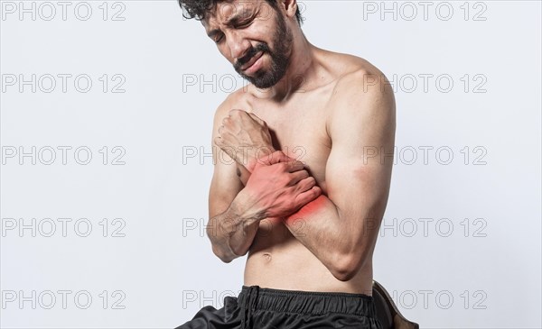 Person with wrist pain isolated