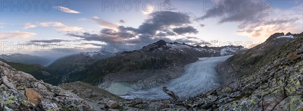 Rhonegletscher mit Abendstimmung