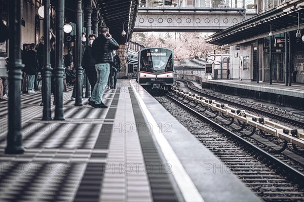 Untergrundbahn