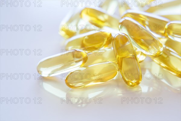 Vitamin D softgel capsules