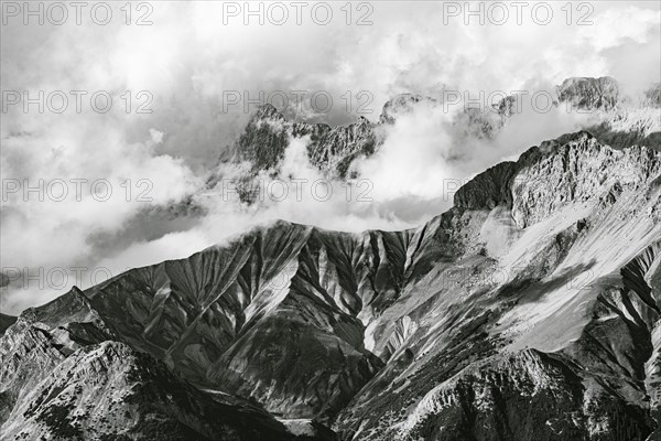 Mountain peaks Hoher Kamm and Kleiner Wanner of the Wetterstein Mountains