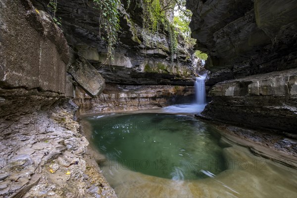 Grotte Cascata Urlante a Premilcuore