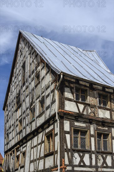 Half-timbered house from 1409 being renovated