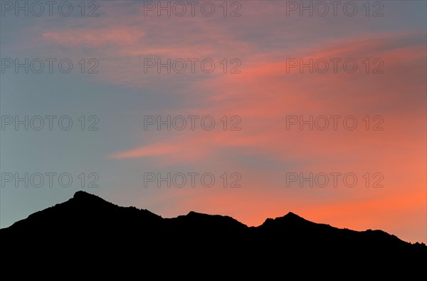 Polar stratospheric clouds over Dent de Nendaz