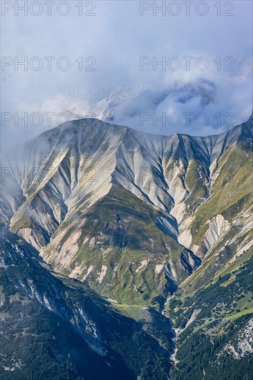 Mountain peak Hohe Kamm of the Wetterstein Mountains