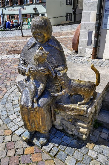 Monument to Maria Neff by the Eggenfelden artist Joseph Michael Neustifter