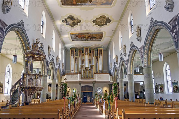 Organ loft