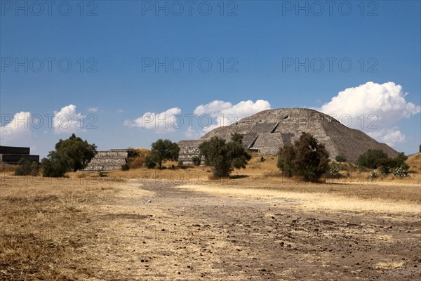 Pyramid of the Sun Teotihuacan Mexico View from the Pyramid of the Moon