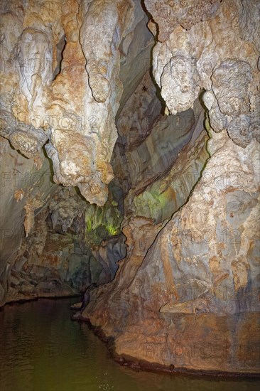 Indian cave