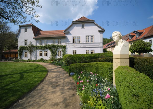 Schiller House with the bust of Friedrich Schiller