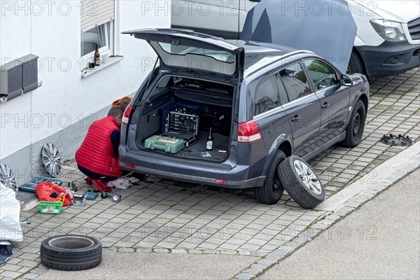 Changing tyres for the season