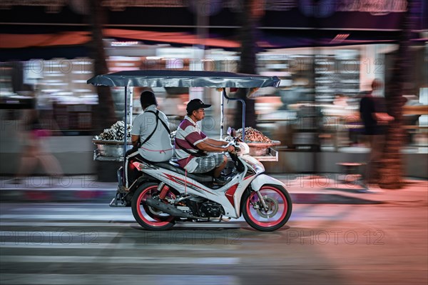 Panning