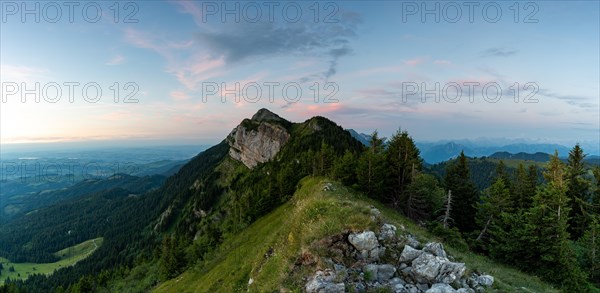 View towards Blaue Tosse