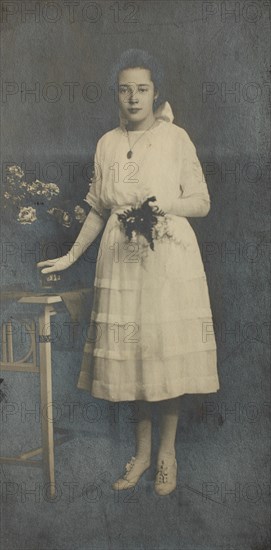 Woman with bouquet of flowers