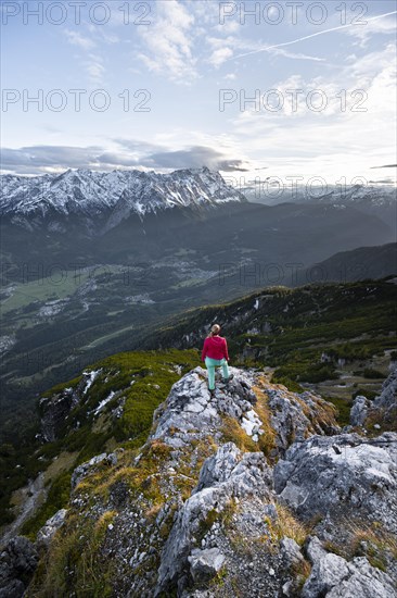 Young hiker at the Kramerspitz