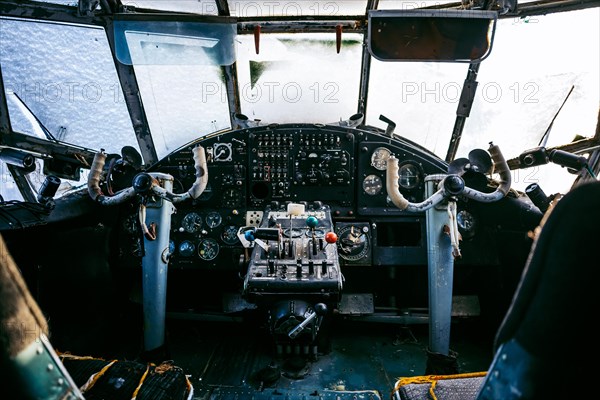 Cockpit of antonov an-2 aircraft