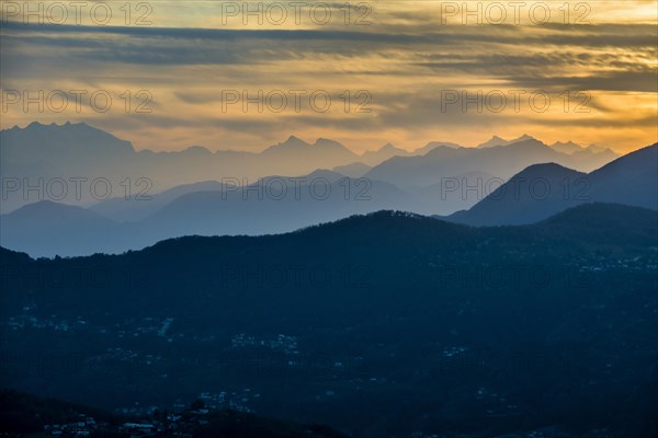 Mountain ranges in the haze