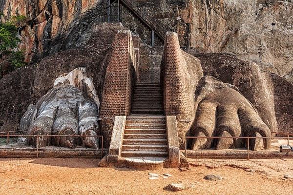 Famous Sri Lankan tourist landmark