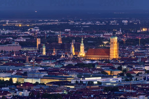 Night aerial view of Munich from Olympiaturm