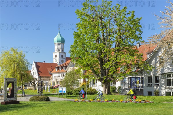 Moated castle peninsula with St. George's Church