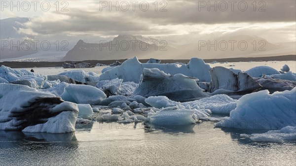 Icebergs in the bay of Yoekulsarlon