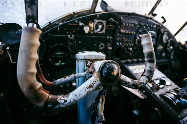 Cockpit of antonov an-2 aircraft