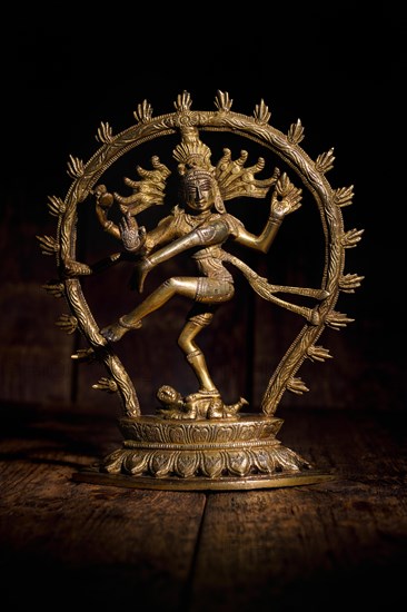 Statue of indian hindu god Shiva Nataraja