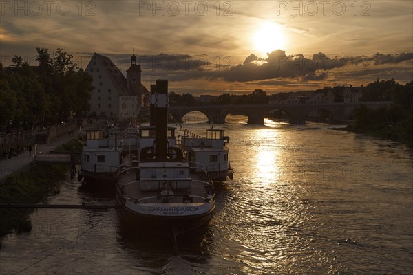 Evening mood on the Danube