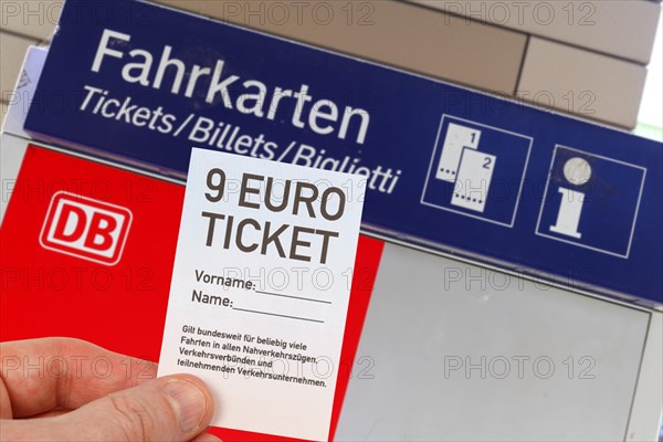 9-euro ticket with ticket vending machine photo montage in Stuttgart