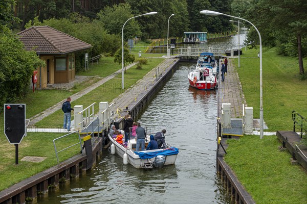 Boats at the Deminer Lock