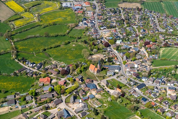 Luftbild von Sandesneben