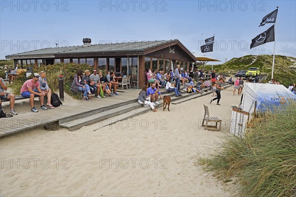 Cult restaurant Sansibar in the dunes of Ratum