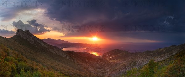 Panoramic view of the Gulf of Portoferraio