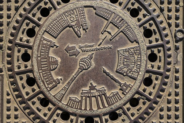 Manhole cover Berliner Wasserbetriebe