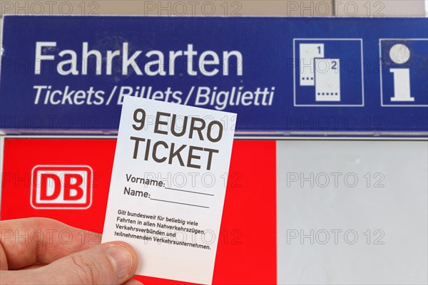 9-euro ticket with ticket vending machine photo montage in Stuttgart