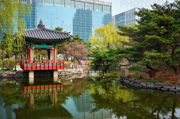 Yeouido Park public park pond with pavilion summerhouse in Seoul