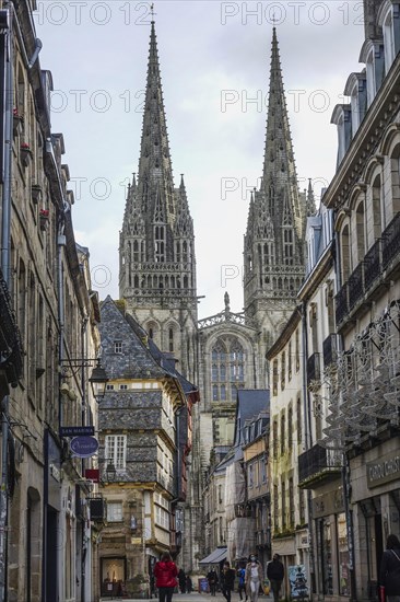 View through Rue Kereon of the Gothic cathedral of Saint-Corentin