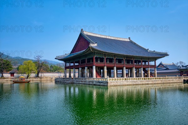 Korean traditional architecture