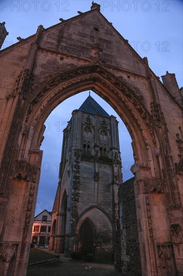 Ruin of the church Eglise Saint-Jean