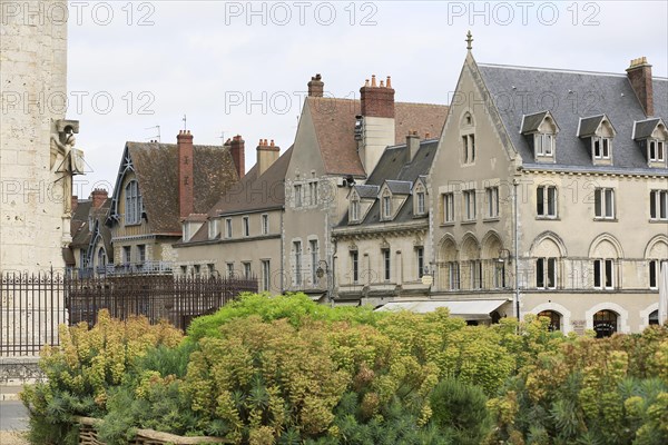 Row of houses south of Notre Dame Cathedral of Chartres