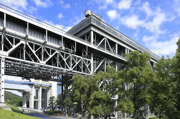 Side view of the old Niederfinow ship lift